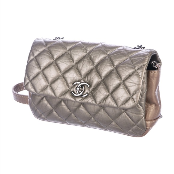 Trade Chanel Paris Bombay 2 Tone Metallic Flap Bag - Picture 4 of 8